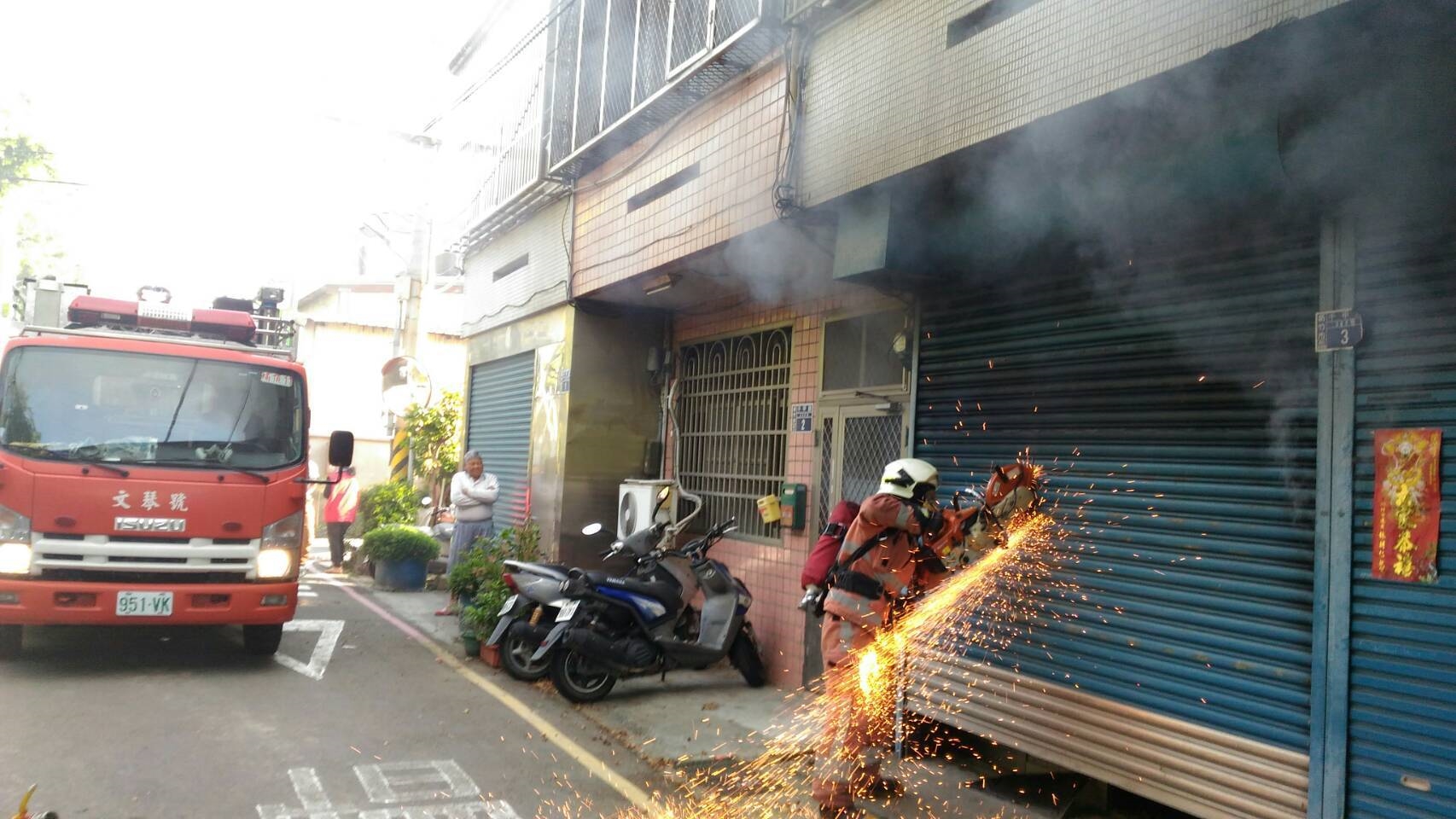 中華民國內政部消防署全球資訊網 最新消息 災情訊息 火災 8日新竹市千甲路住宅火災 1人死亡