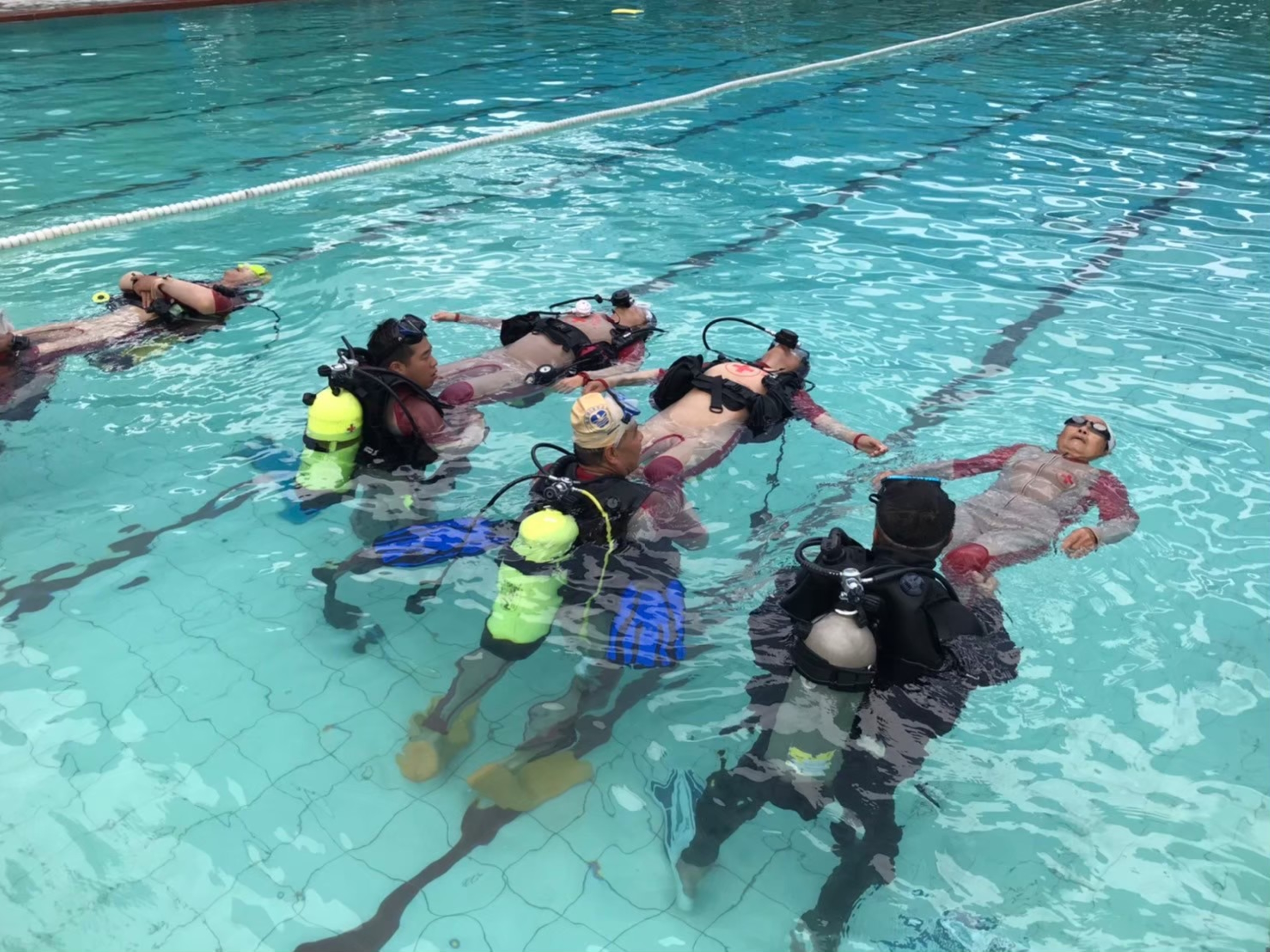 平時水域訓練-水上漂浮救援